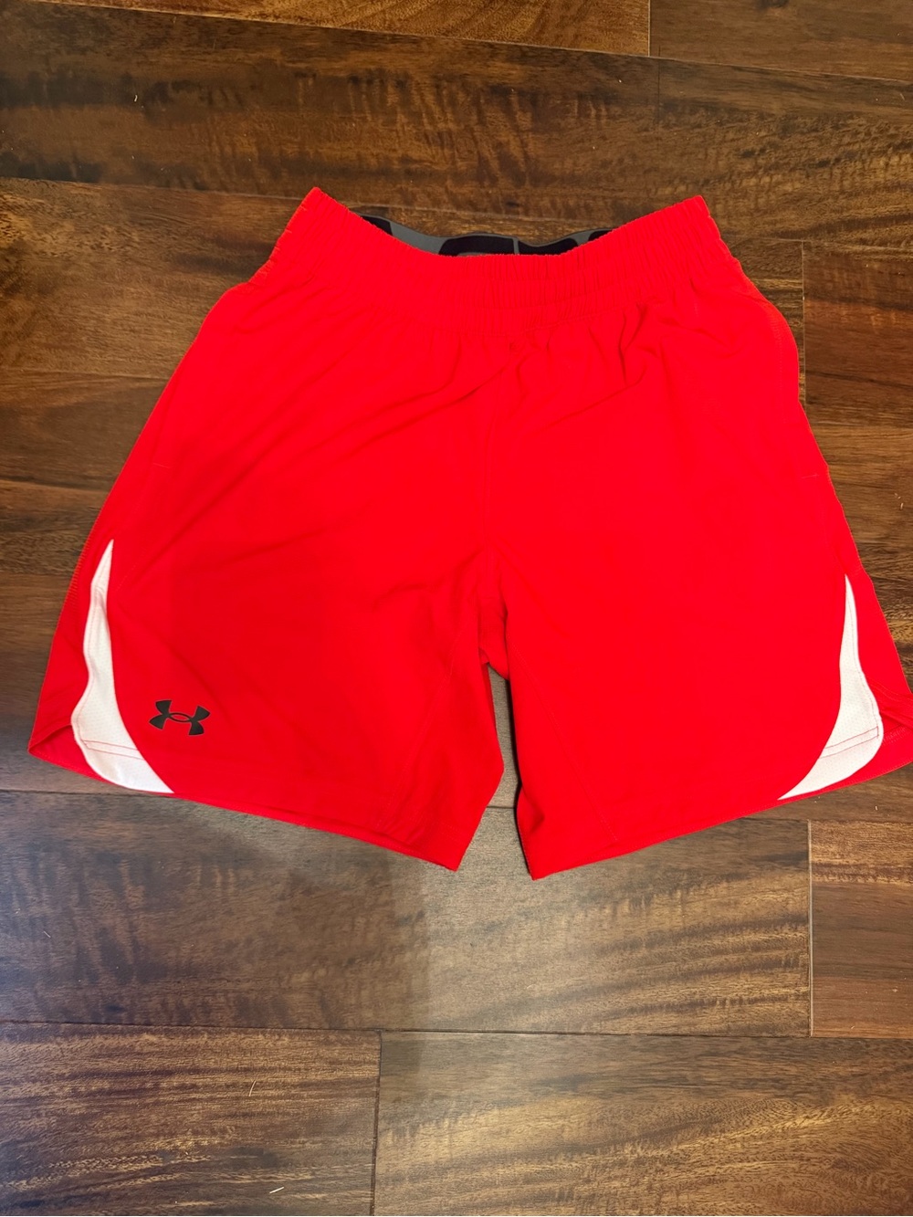 NWT Red UA shorts-Adult Medium